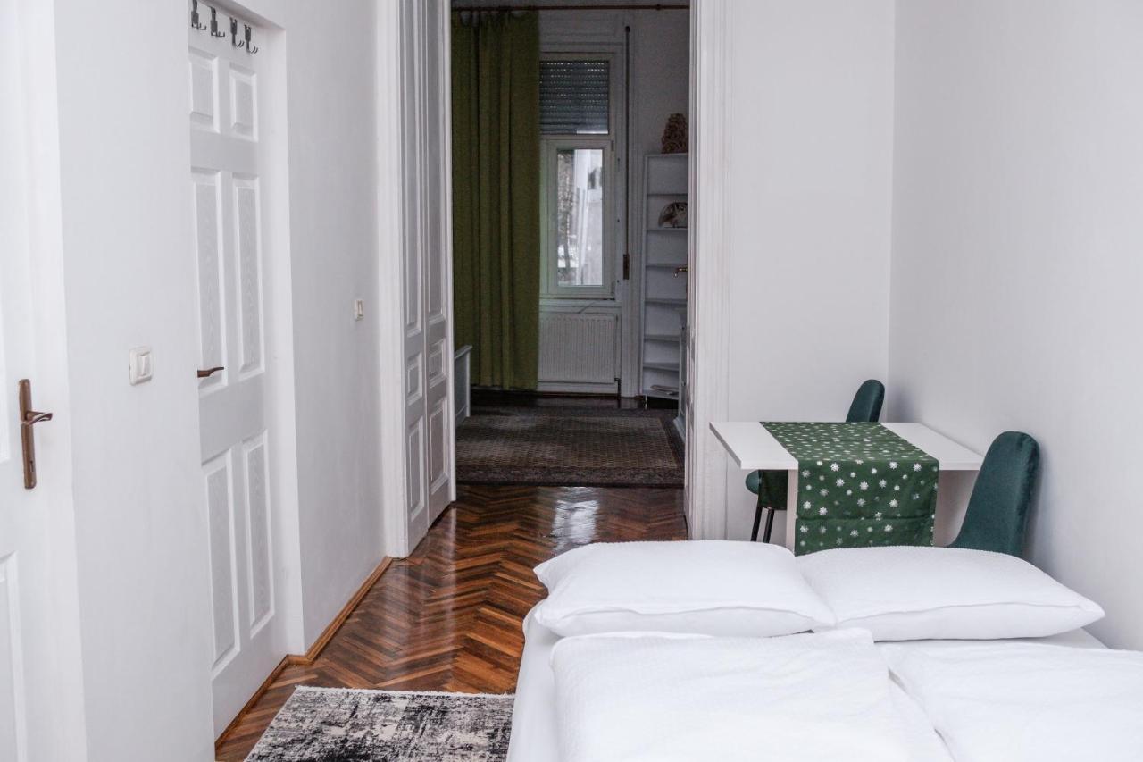 Diana'S Apartment Arad Luaran gambar